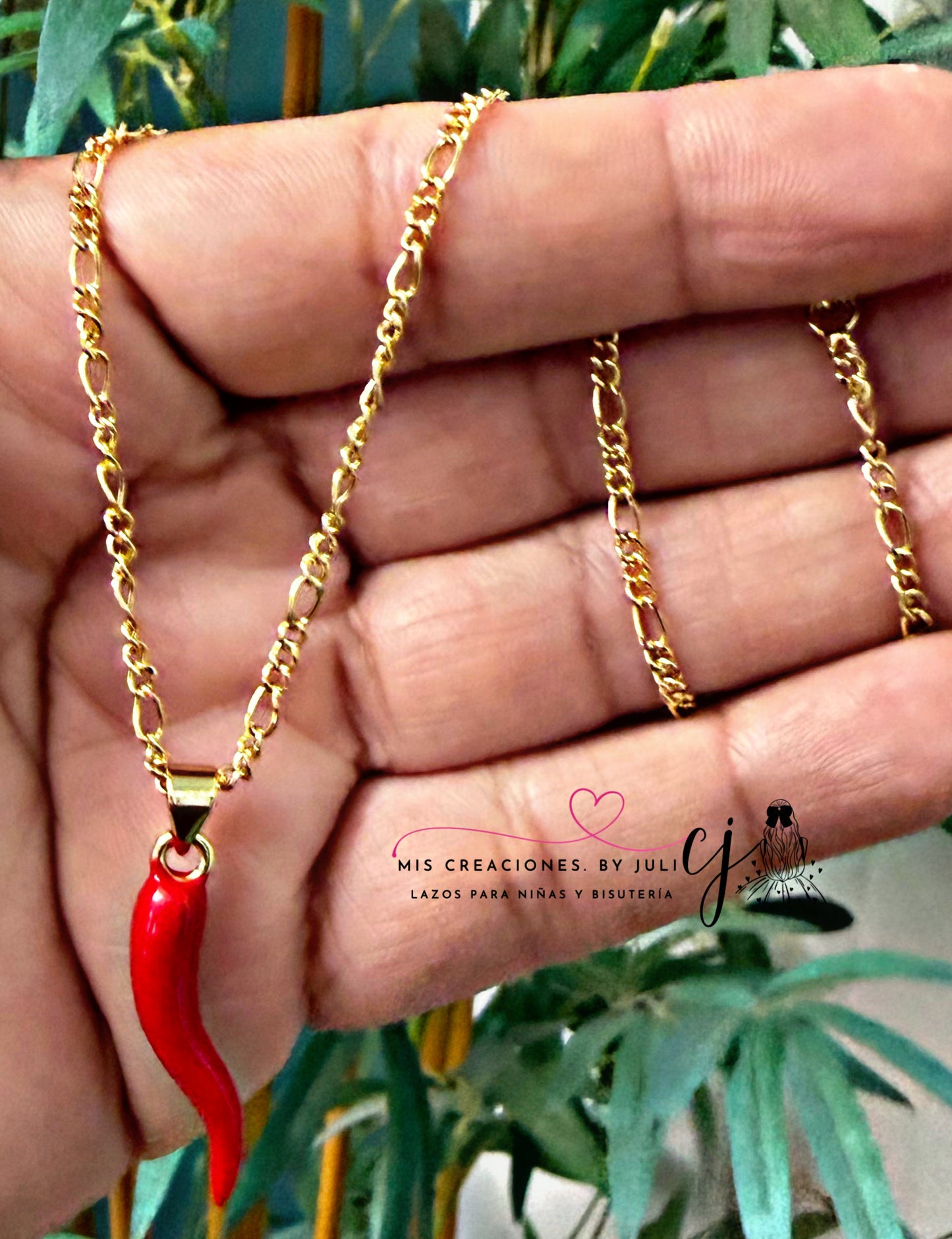 Cadena  con Charm Enchapada en oro
